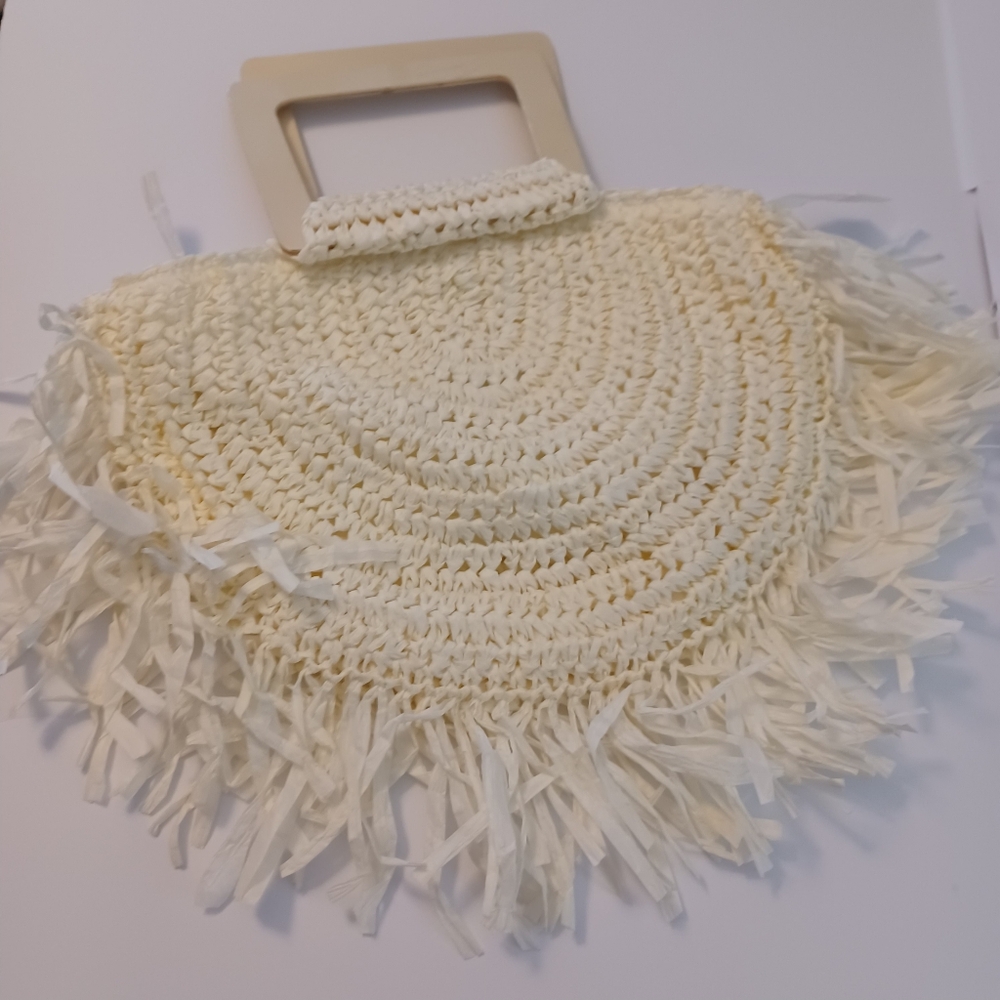 NEW SHEIN Raffia Straw Half Circle Boho Vacation Purse.